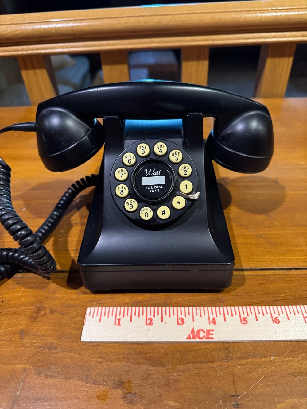 Vintage Style Crosly Phone